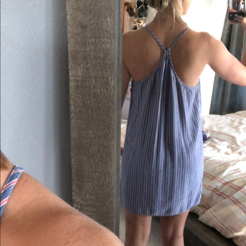 Dress🐳 - Picture 2 of 3